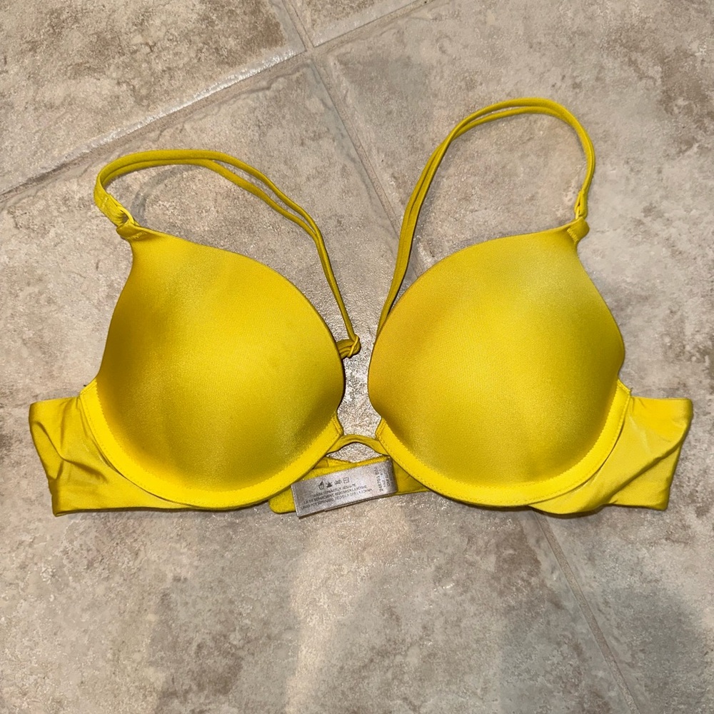 Victoria’s Secret bra